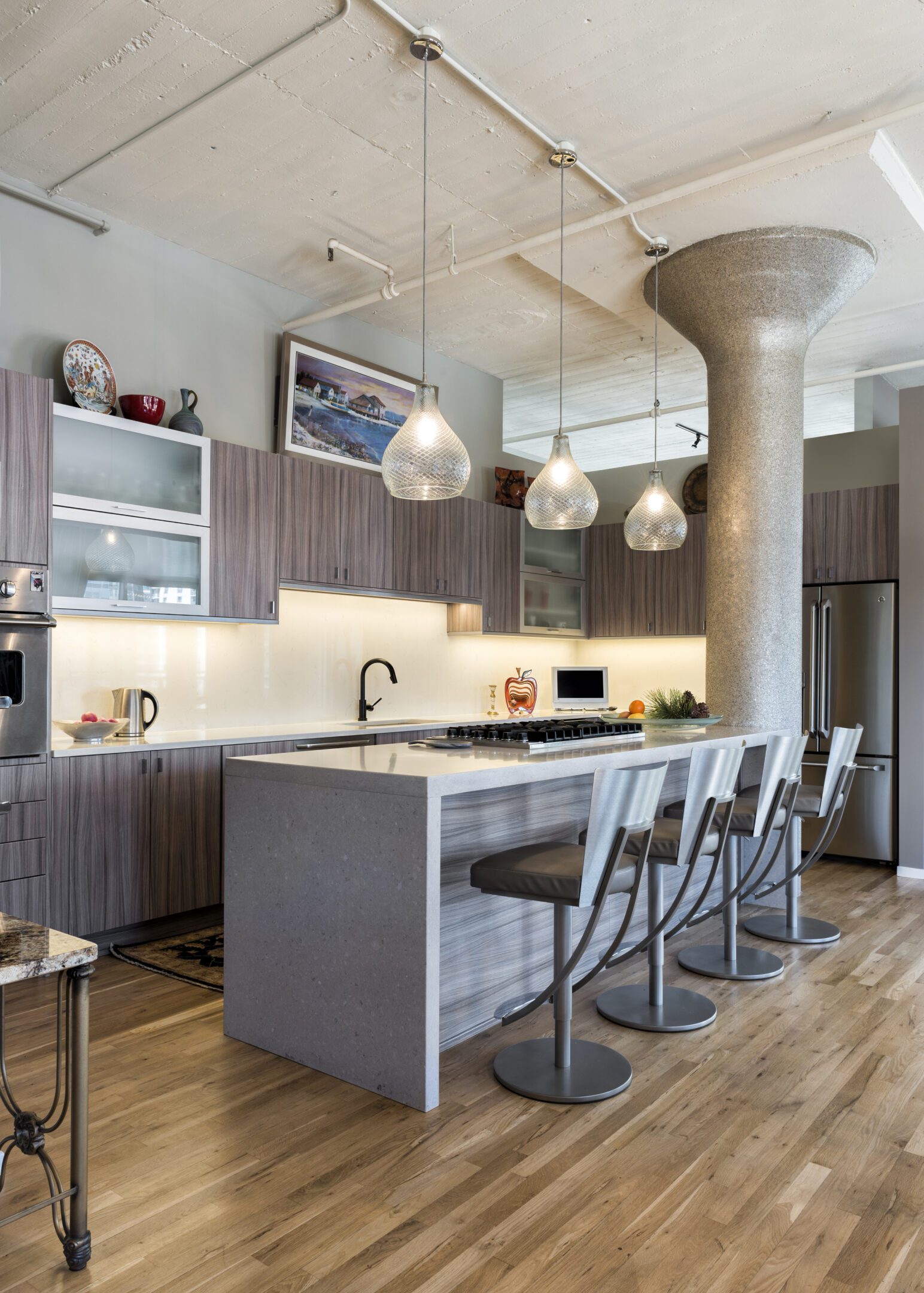 Modern kitchen with island and bar stools
